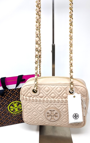 Tory Burch Handbags - Tory Burch Marion Chain Crossbody Light Oak
